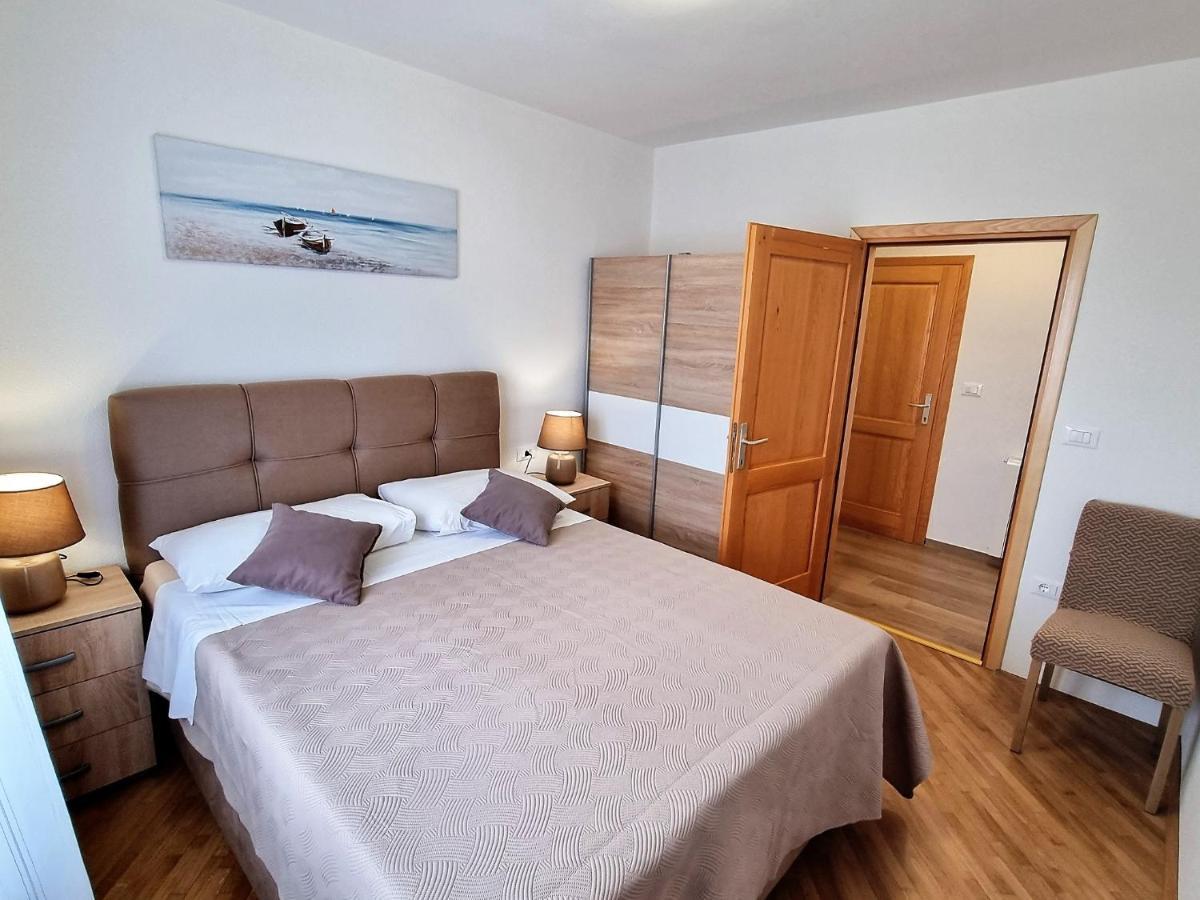 Apartments Valentina Umag Luaran gambar
