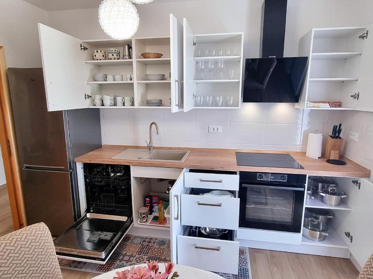Apartments Valentina Umag Luaran gambar
